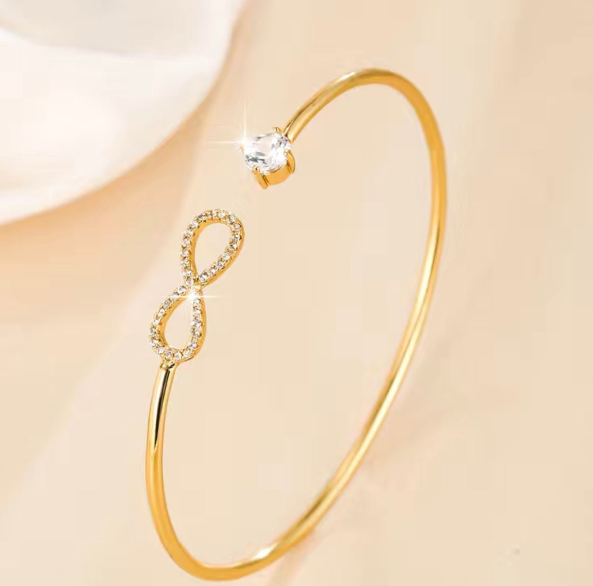 Shine Infinitely Bracelet